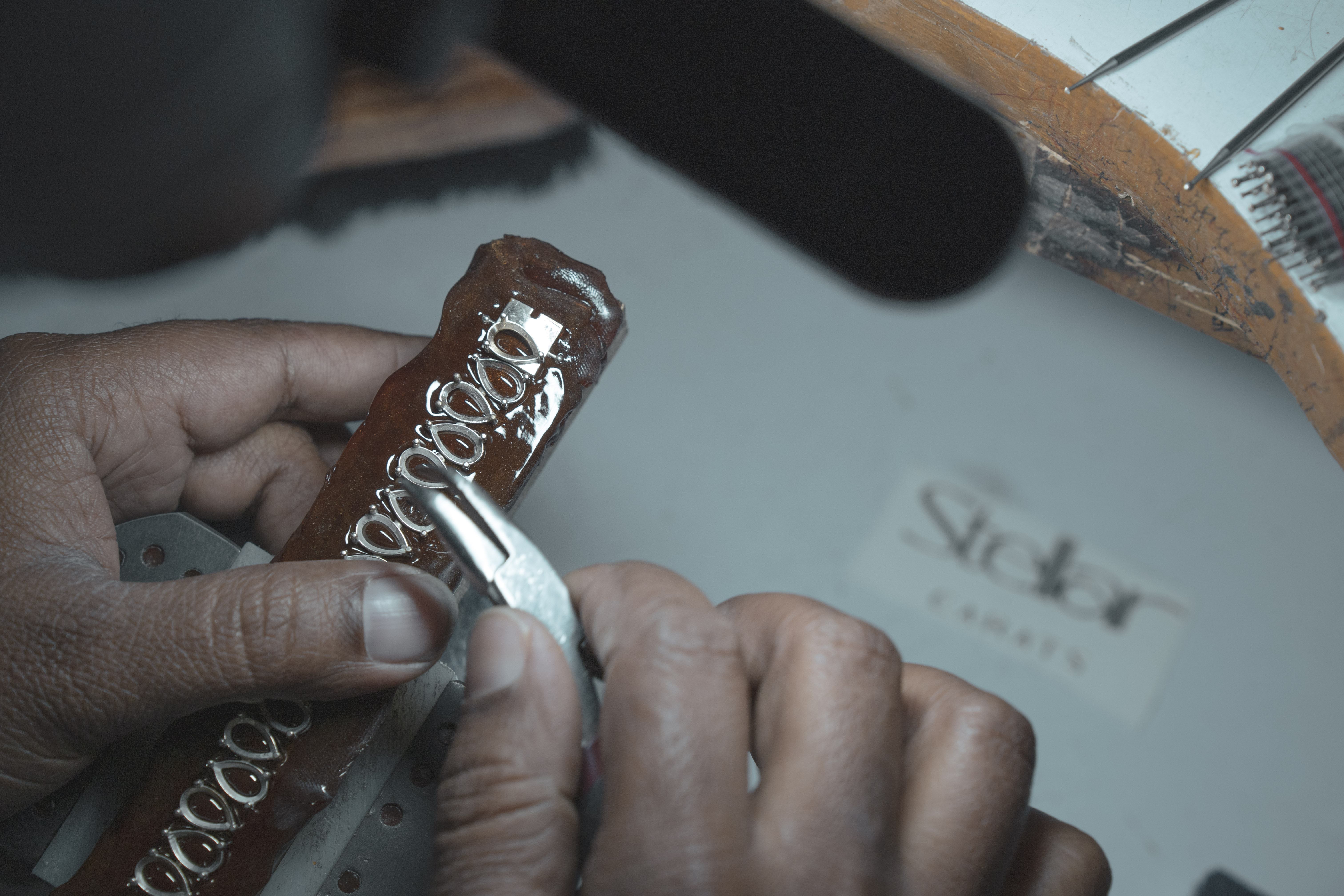 Custom Jewellery Design Banner